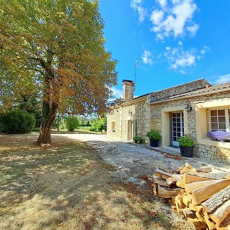 Bleu Raisin Bed & Breakfast Les Salles-de-Castillon ภายนอก รูปภาพ