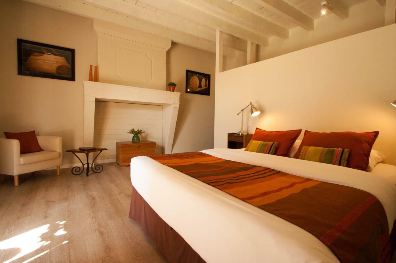 Bleu Raisin Bed & Breakfast Les Salles-de-Castillon ภายนอก รูปภาพ